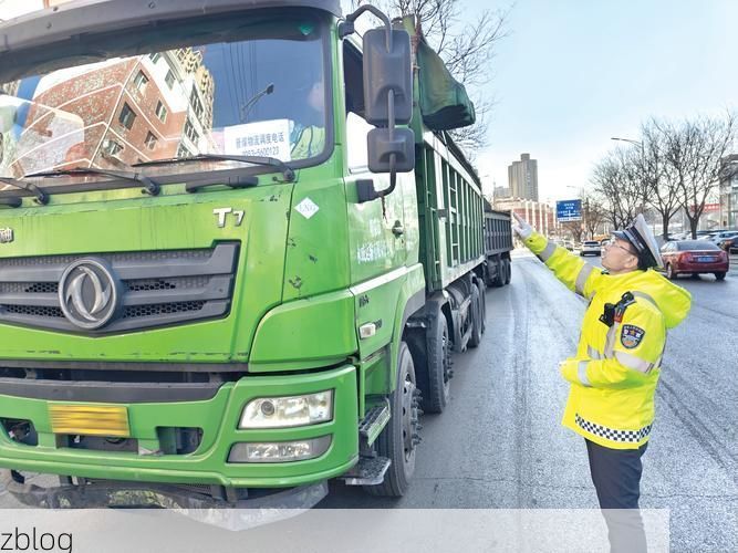 尖草坪区：交通枢纽下的疫情破防与网格化管控