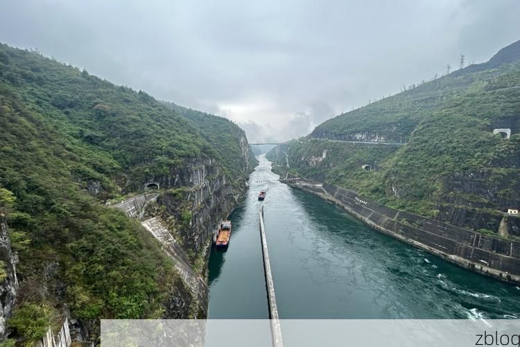思南：乌江天险下的防疫坚守与破防时刻