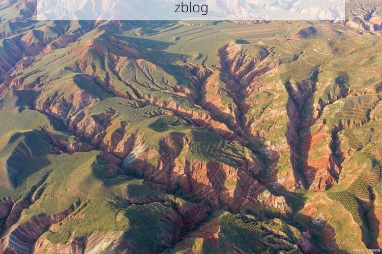 古县：黄土高原沟壑间的零感染坚守与物理防线