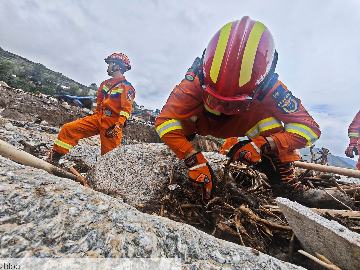 黔东南：高原山地屏障下的零感染坚守