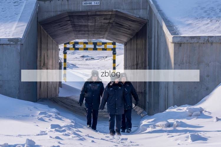 【新疆疫情：绿洲聚落与交通动脉间的防控博弈】