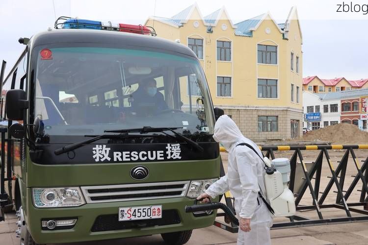 长白山下零感染:边境小城的防疫地理学