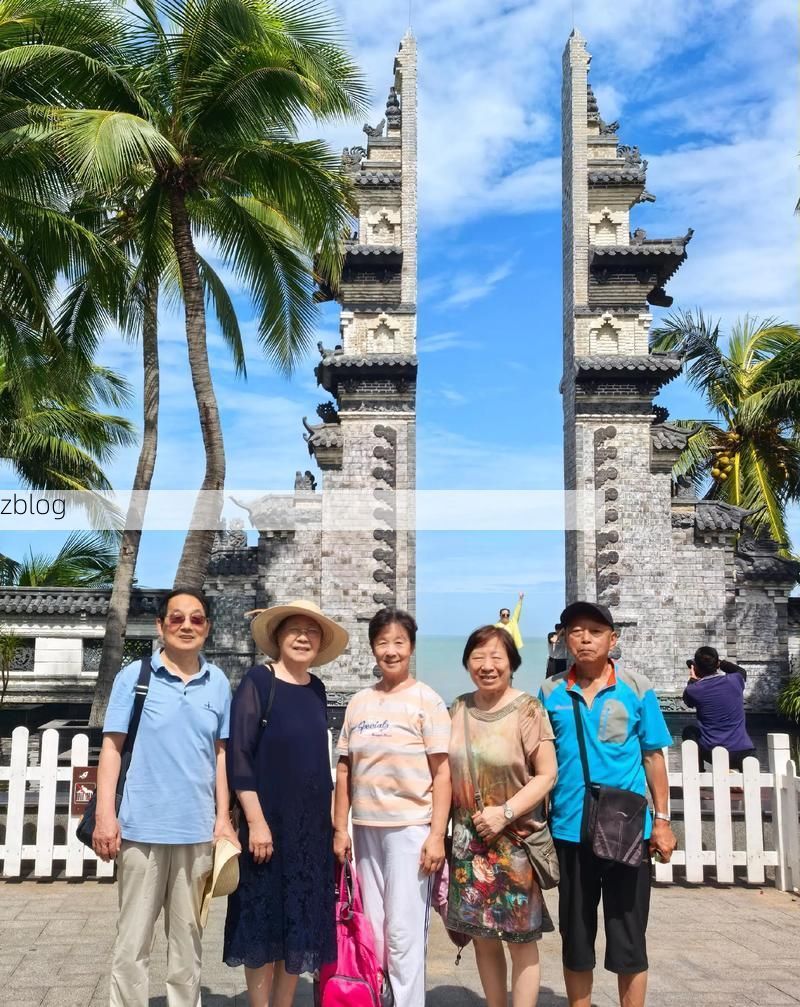 三亚：热带旅游岛上的疫情攻防战