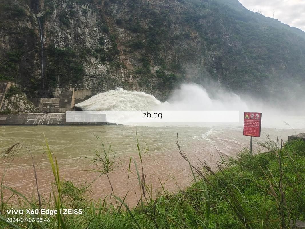 武鸣县：喀斯特地貌下的疫情防波堤