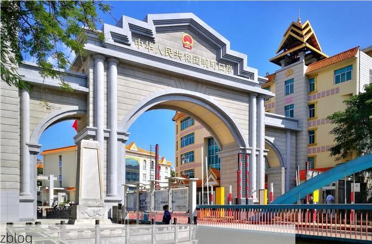 边陲伊宁的疫情破防：口岸枢纽与社区隐匿传播链的博弈