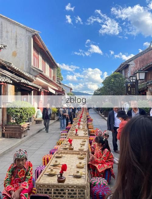 巍山古城何以成为零感染孤岛：高海拔与封闭格局的物理防线