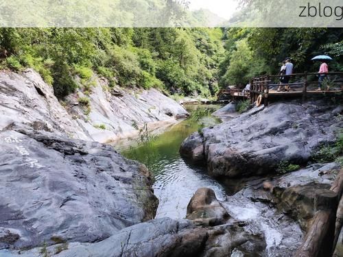 卢氏县：豫西山区屏障下的零感染坚守_57256