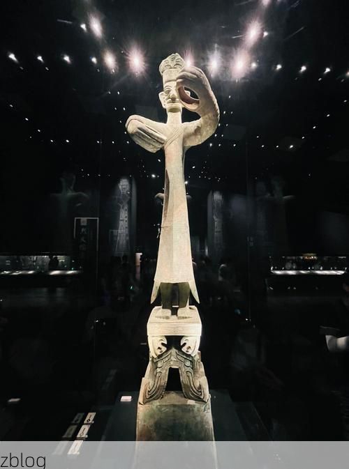 广汉疫情观察：三星堆旁的防控网络与社区韧性