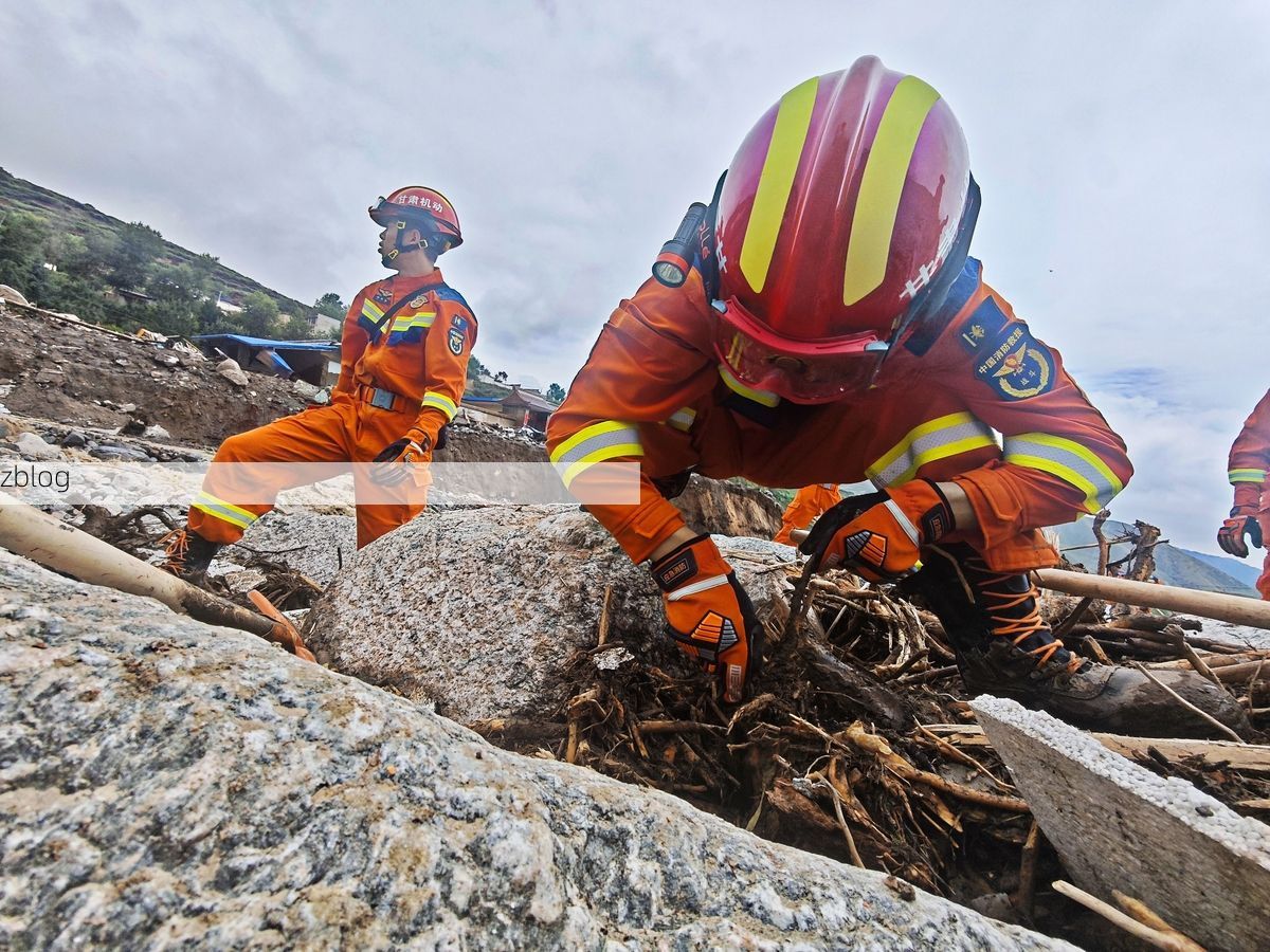 旺苍县：秦巴山区的疫情防线与破防时刻